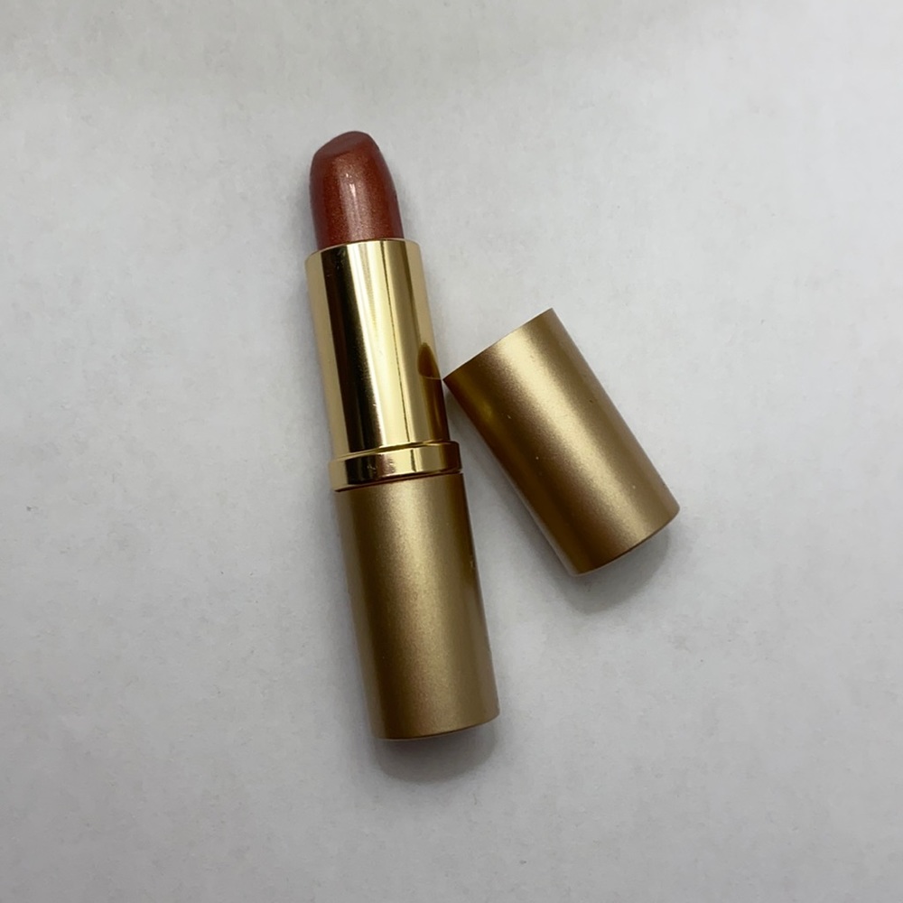 Brand new Estée Lauder lipstick